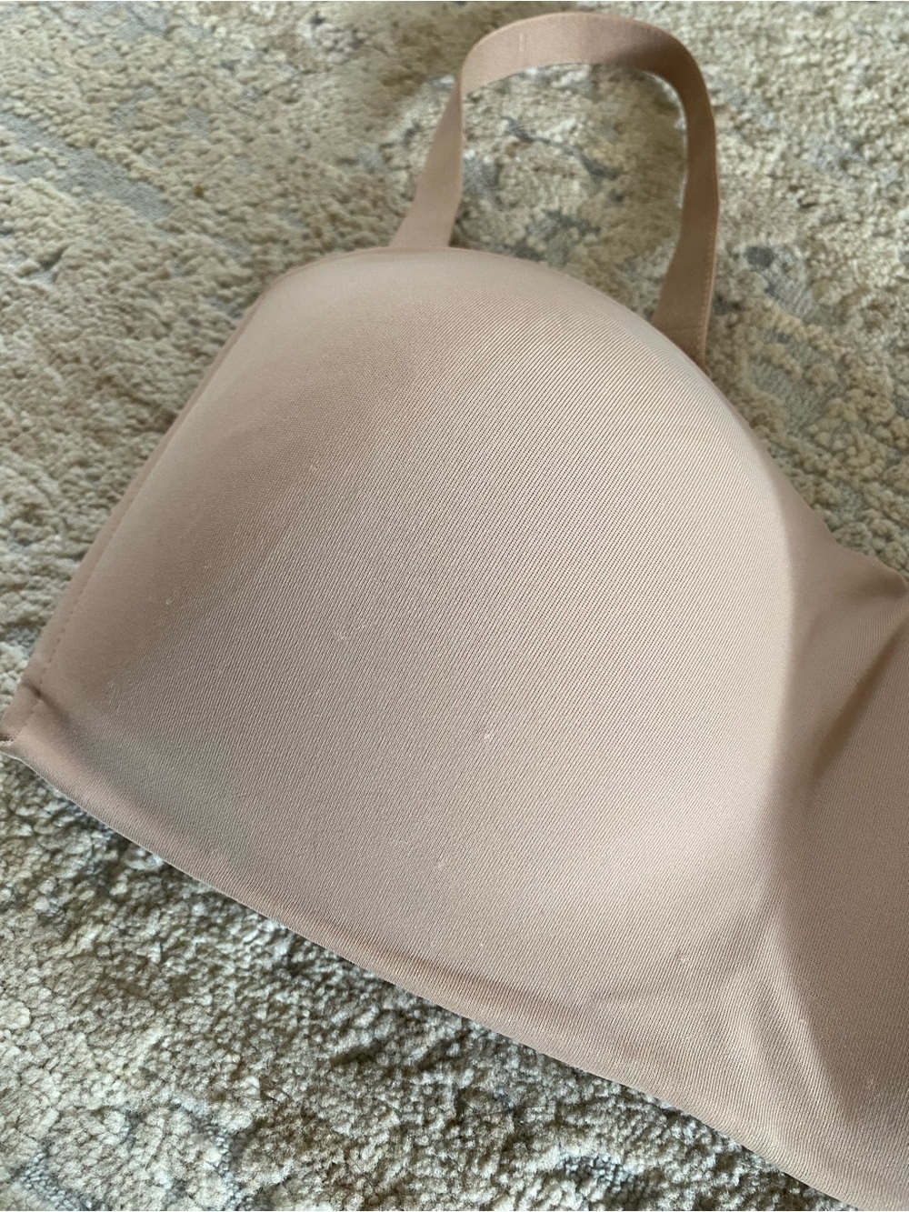 Warner’s Smoothing Nude Wireless Convertible Bra: Large - Picture 2 of 7